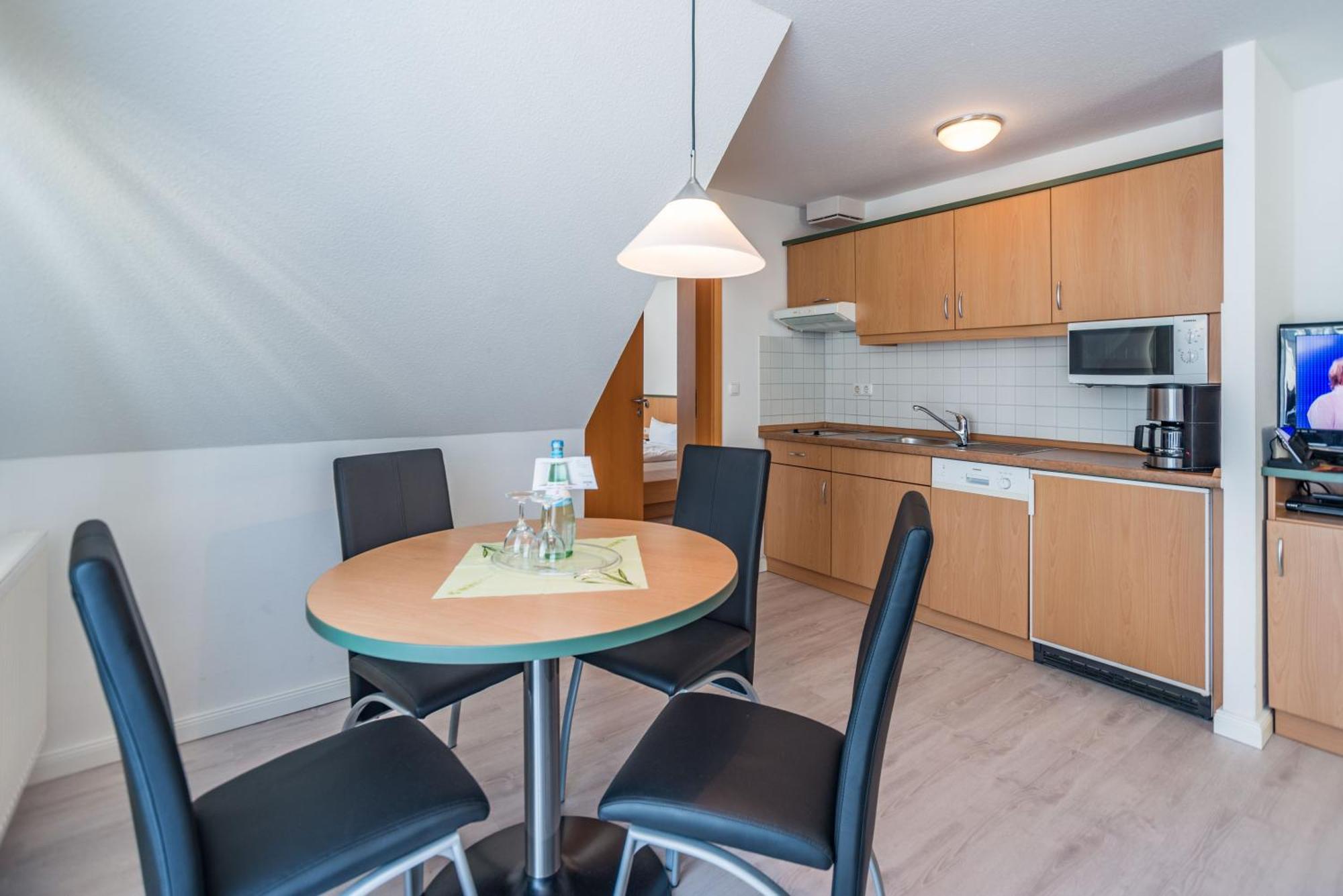 Am Weststrand Apartmenthaus Waldeck Ostseebad Kühlungsborn Eksteriør billede