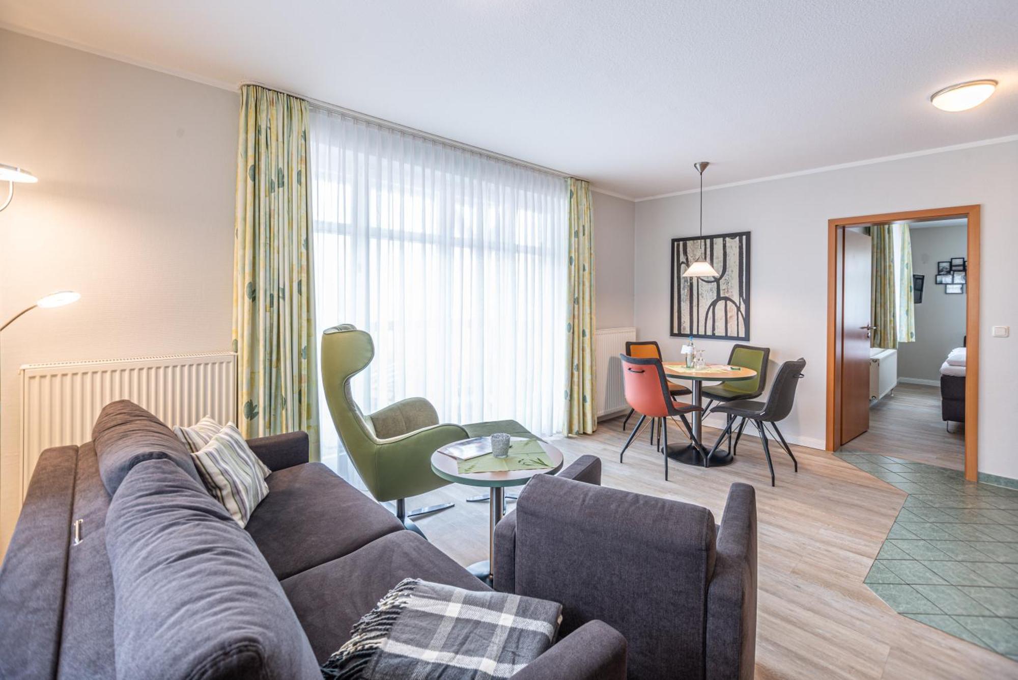 Am Weststrand Apartmenthaus Waldeck Ostseebad Kühlungsborn Eksteriør billede