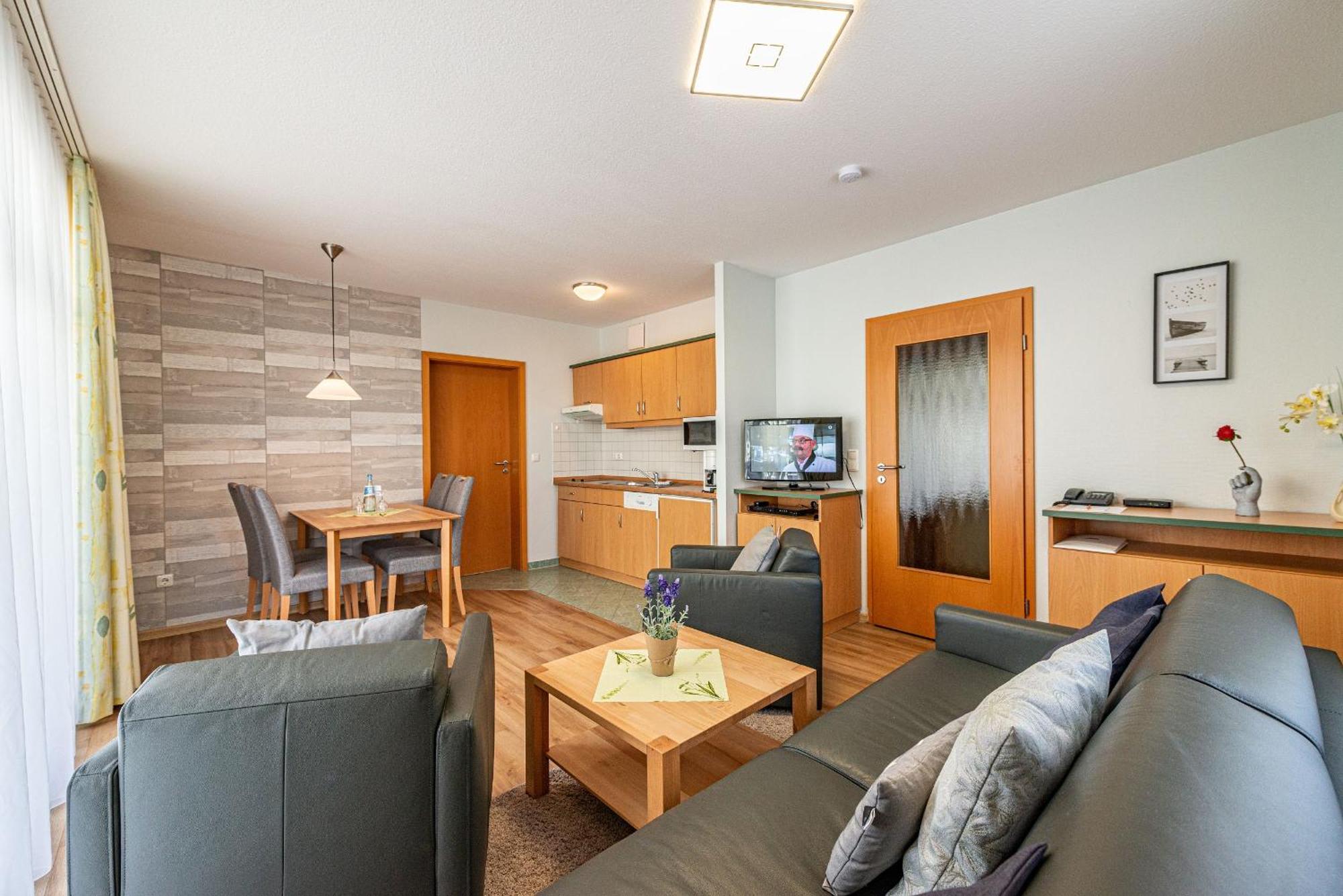 Am Weststrand Apartmenthaus Waldeck Ostseebad Kühlungsborn Eksteriør billede