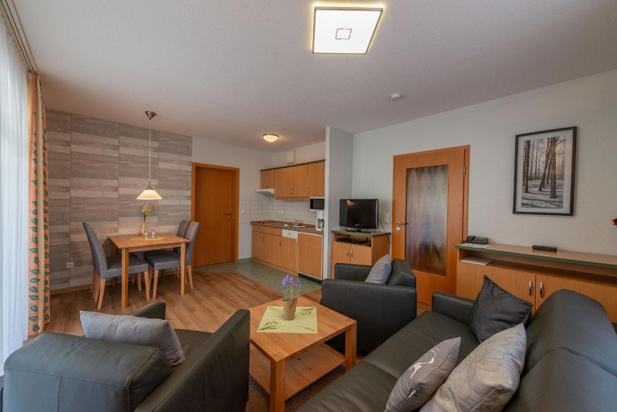 Am Weststrand Apartmenthaus Waldeck Ostseebad Kühlungsborn Eksteriør billede