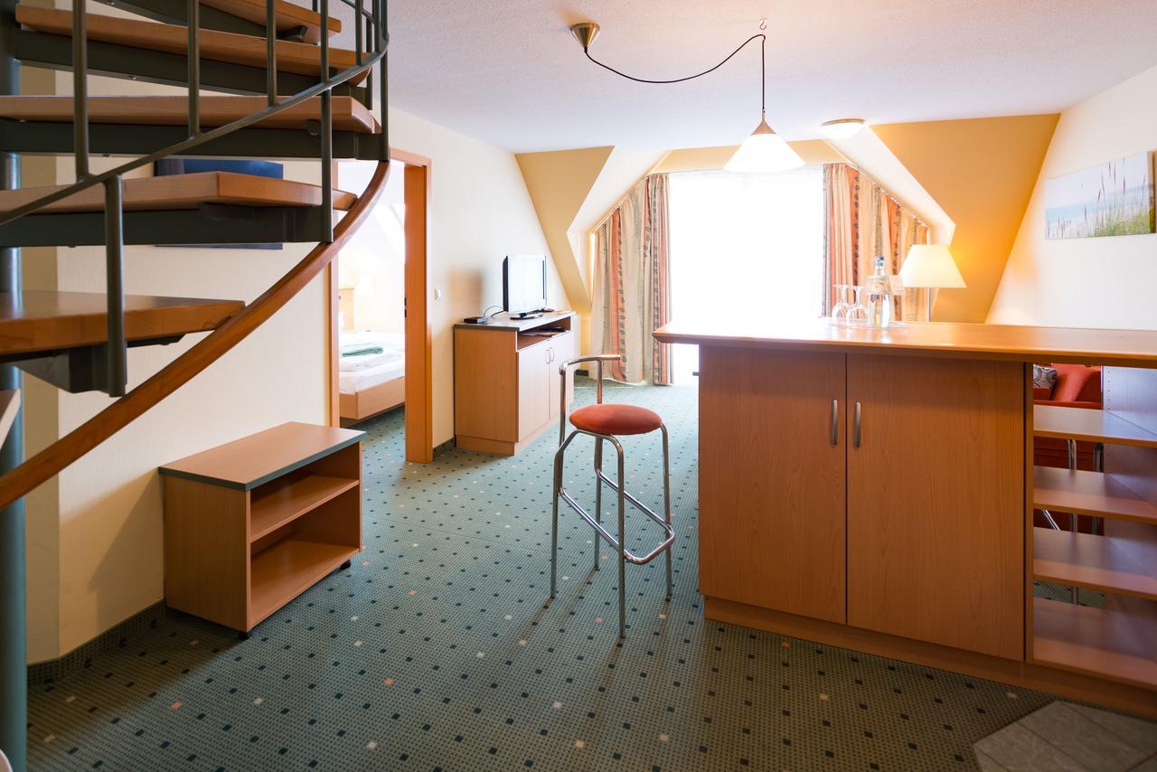 Am Weststrand Apartmenthaus Waldeck Ostseebad Kühlungsborn Eksteriør billede