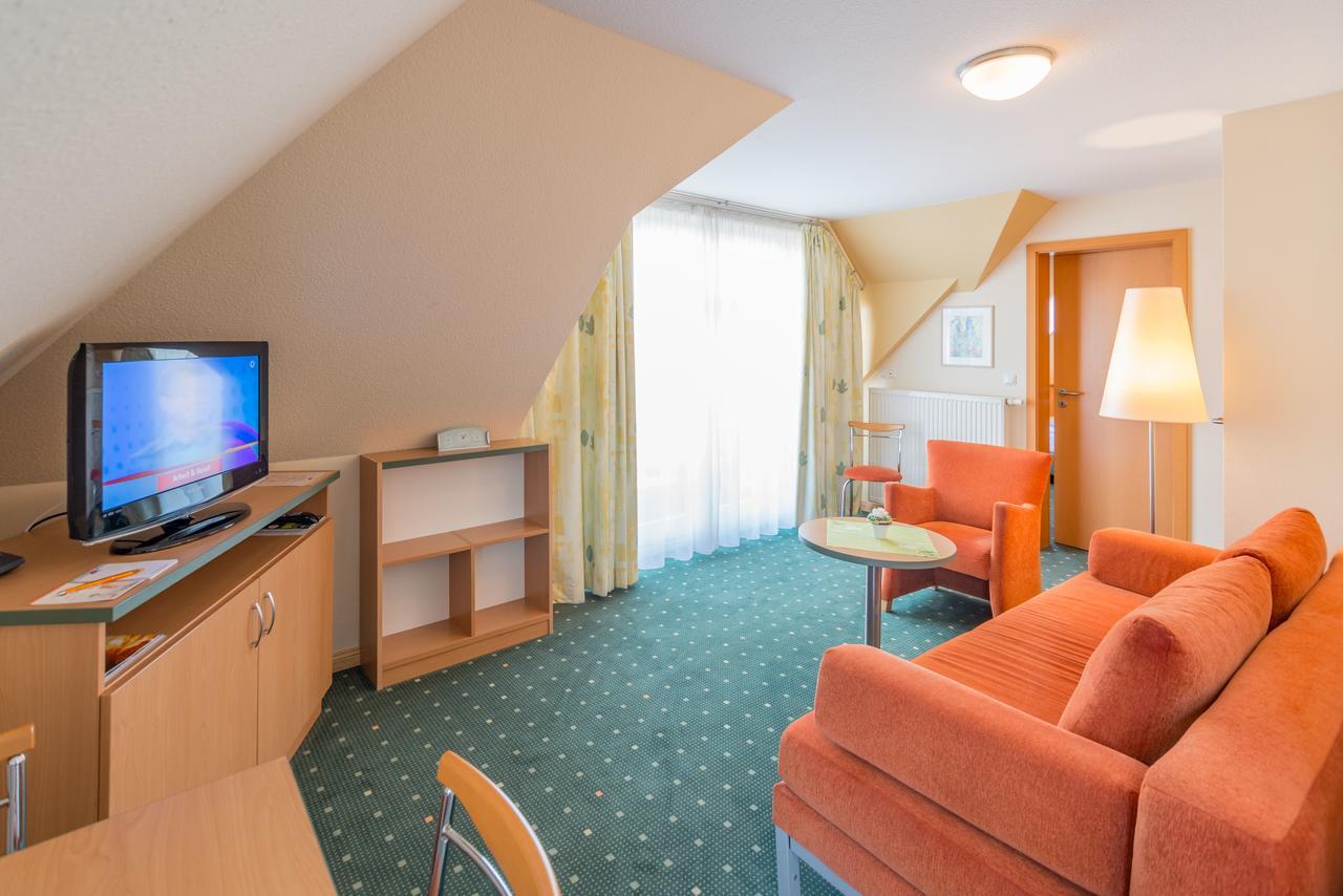 Am Weststrand Apartmenthaus Waldeck Ostseebad Kühlungsborn Eksteriør billede